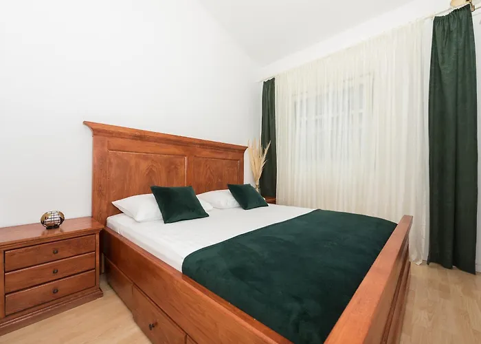 Filipovic アパート *