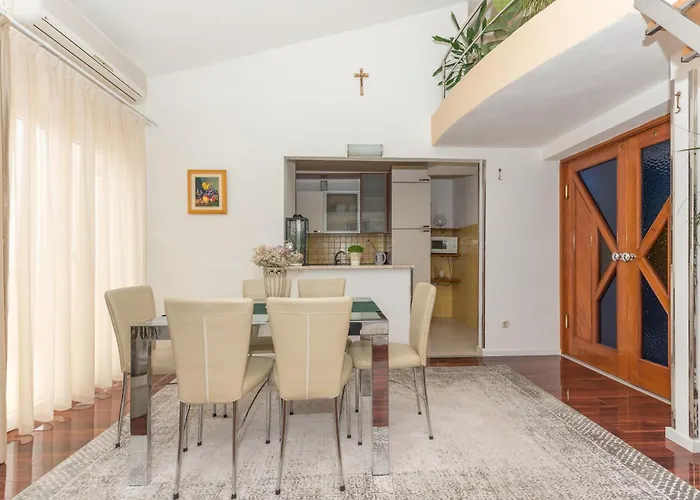 アパート Filipovic