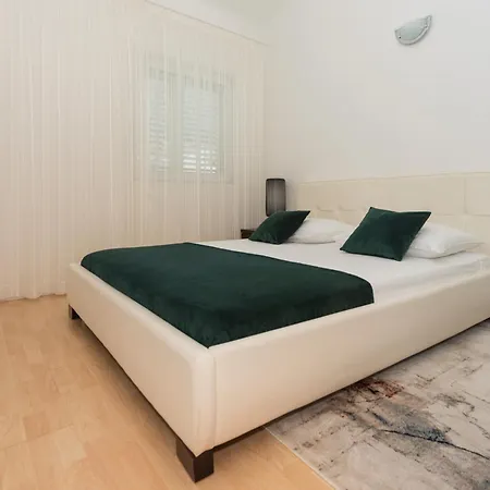 Filipovic Apartman *