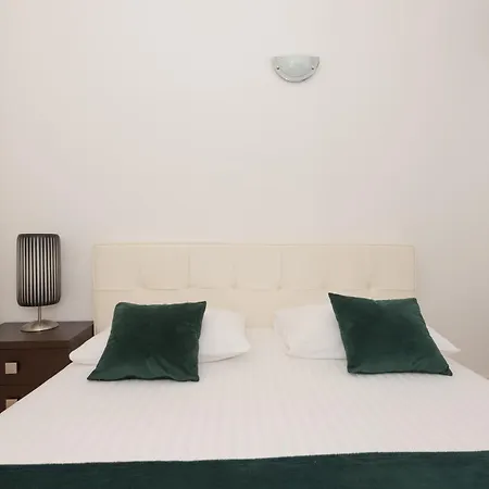 Filipovic Apartamento Makarska