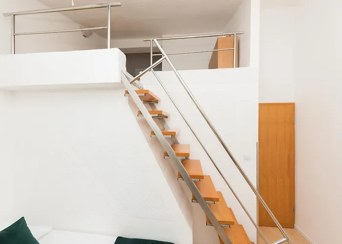 Filipovic * Makarska